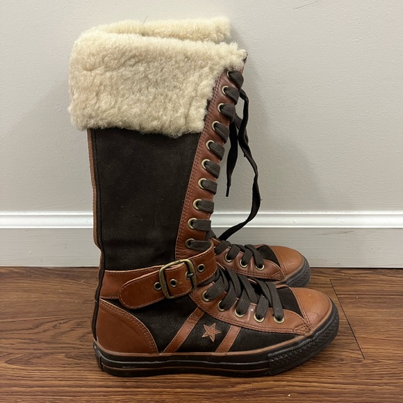 Converse Shoes - EUC Converse All Star Brown Leather Faux Fur Lace Up  Boots Size 8.5 US